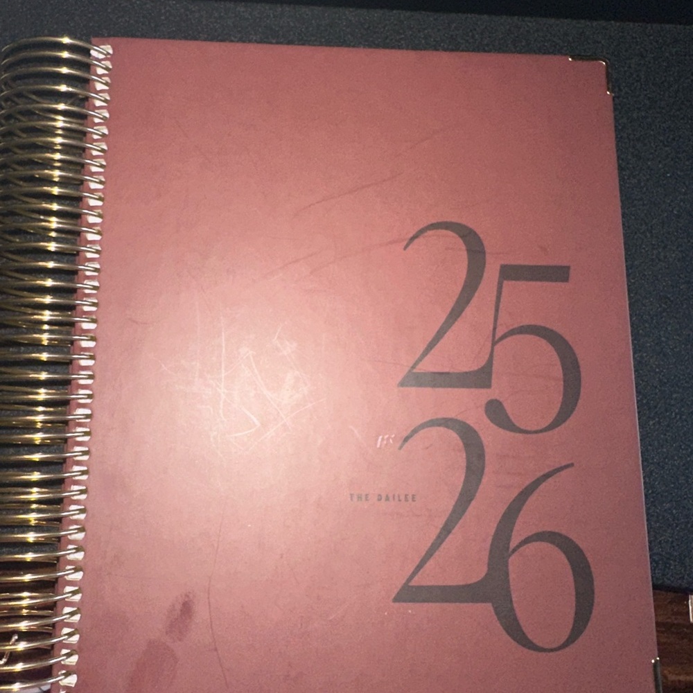2025-2026 Daily Planner Wildberry